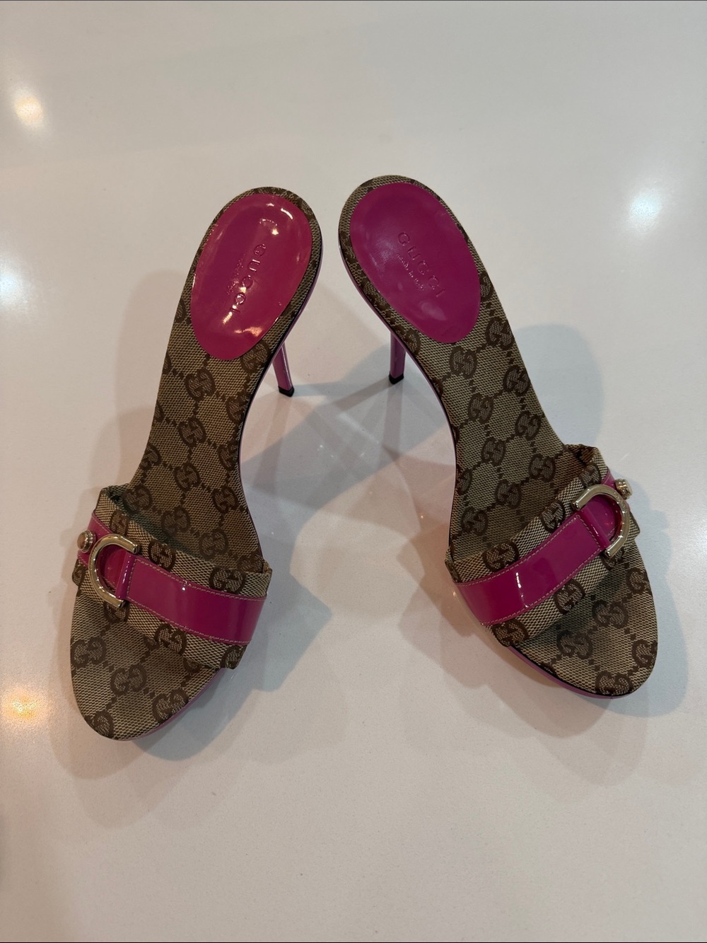 Gucci Tom Ford era 2004 Vintage Brown Monogram Mules with Pink Patent Trim💕💕💘 - Picture 11 of 16